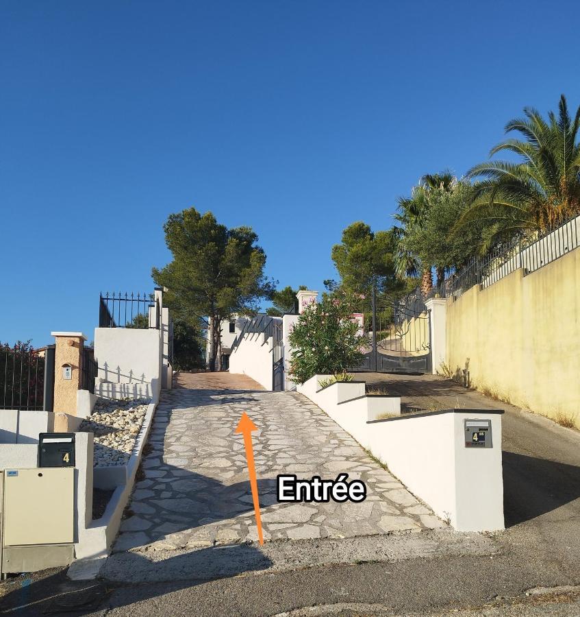 Studio Du Roc Des Garrigues Langlade Exteriér fotografie